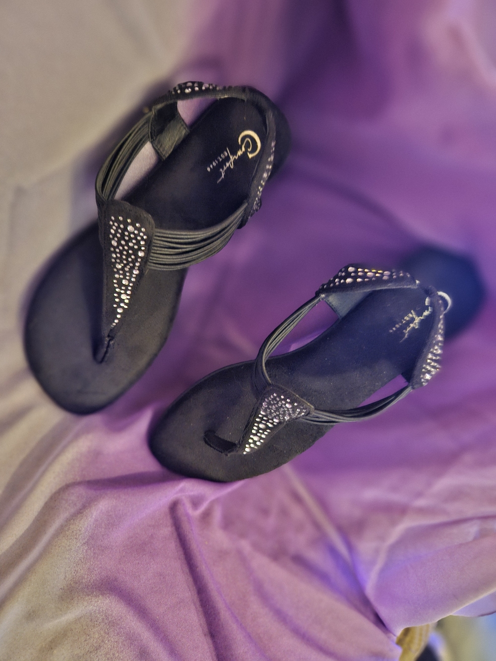 Cato Black Rhinestone T-strap Sandals - Picture 4 of 6